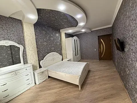 Kirayə verilir 3 otaqlı mənzil 110 m² — Bakı, Yasamal 3 otaq 110.00 m²