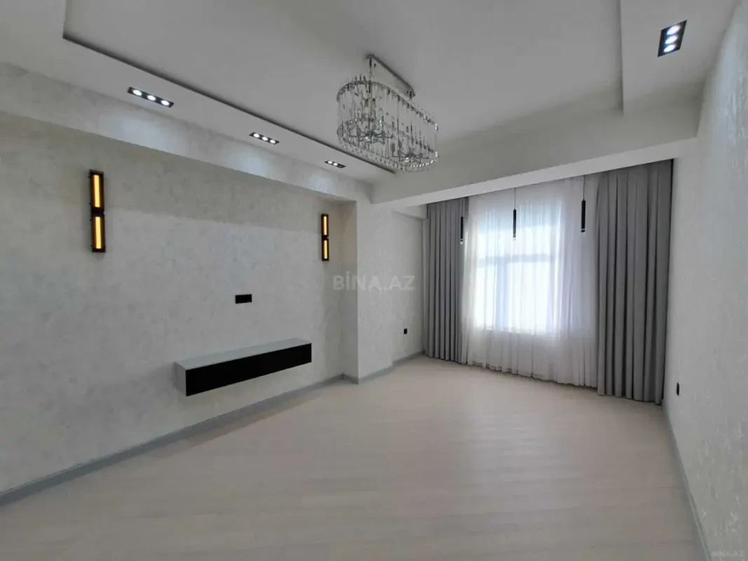 Satılır 2 otaqlı mənzil 68 m²