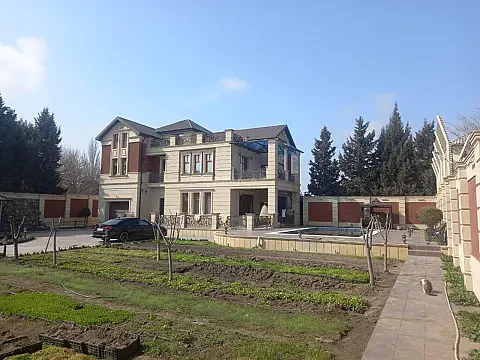 Satılır 6 otaqlı həyət evi 450 m² — Bakı, Novxanı 6 otaq 450.00 m²