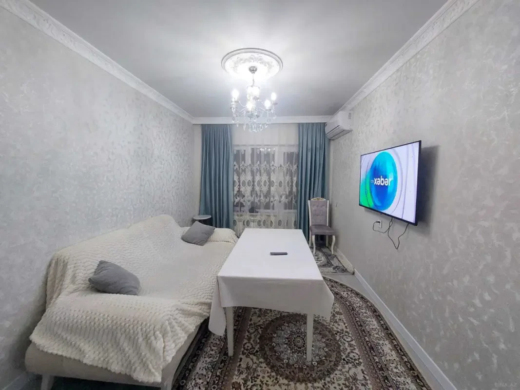 Satılır 2 otaqlı mənzil 70 m²