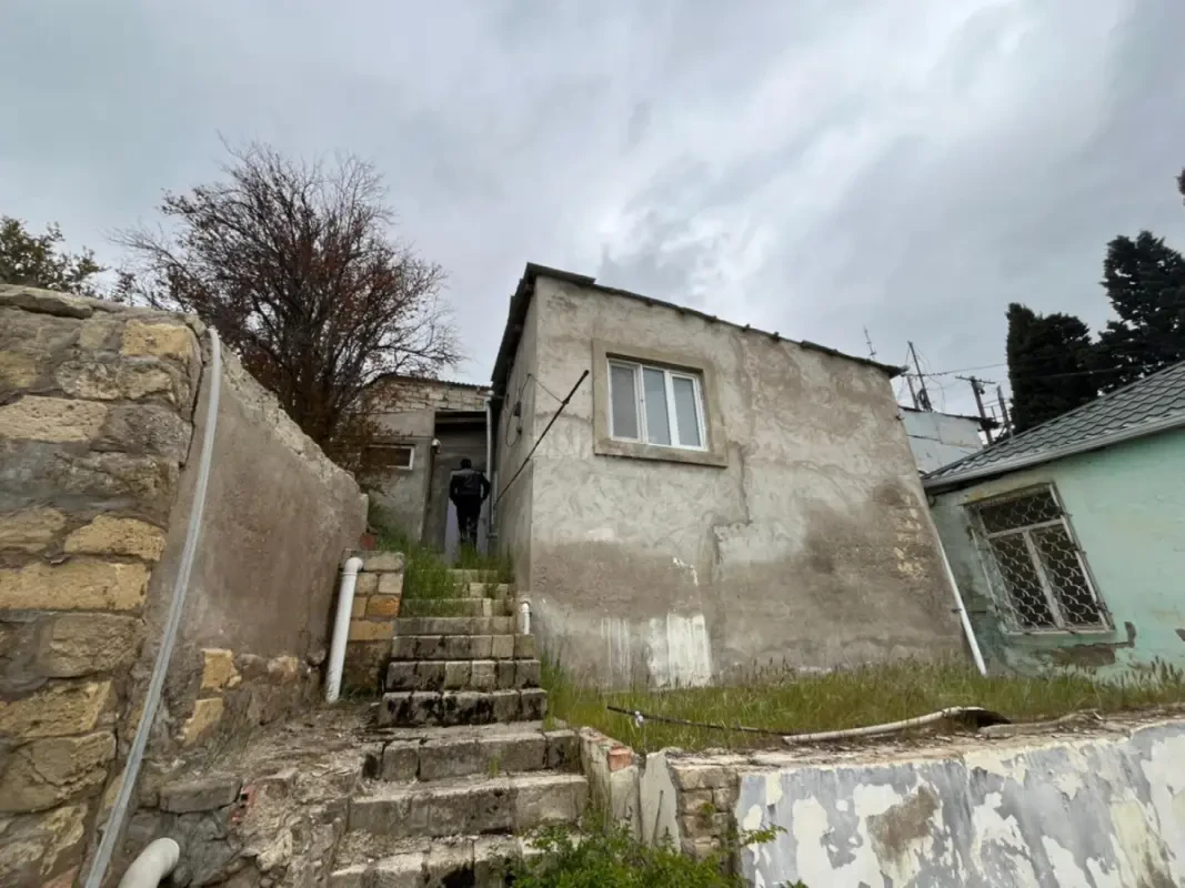 Satılır 2 otaqlı həyət evi 60 m²