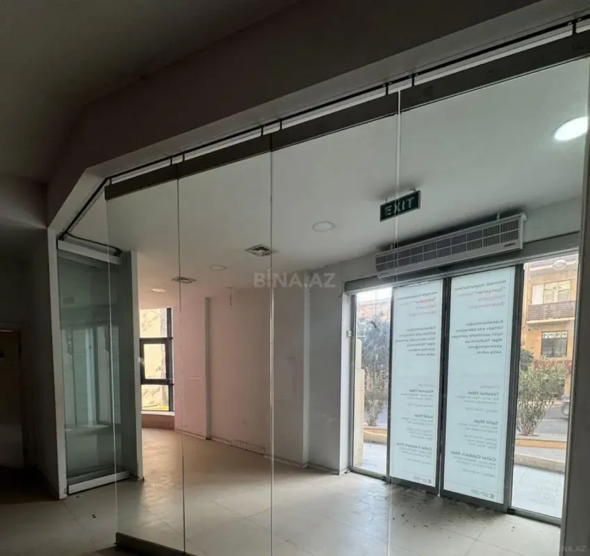 Kirayə verilir obyekt 405 m²