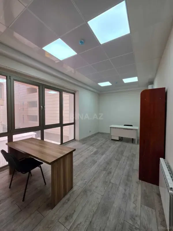 Kirayə verilir 1 otaqlı ofis 22 m²