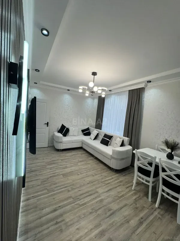 Satılır 2 otaqlı mənzil 45 m²
