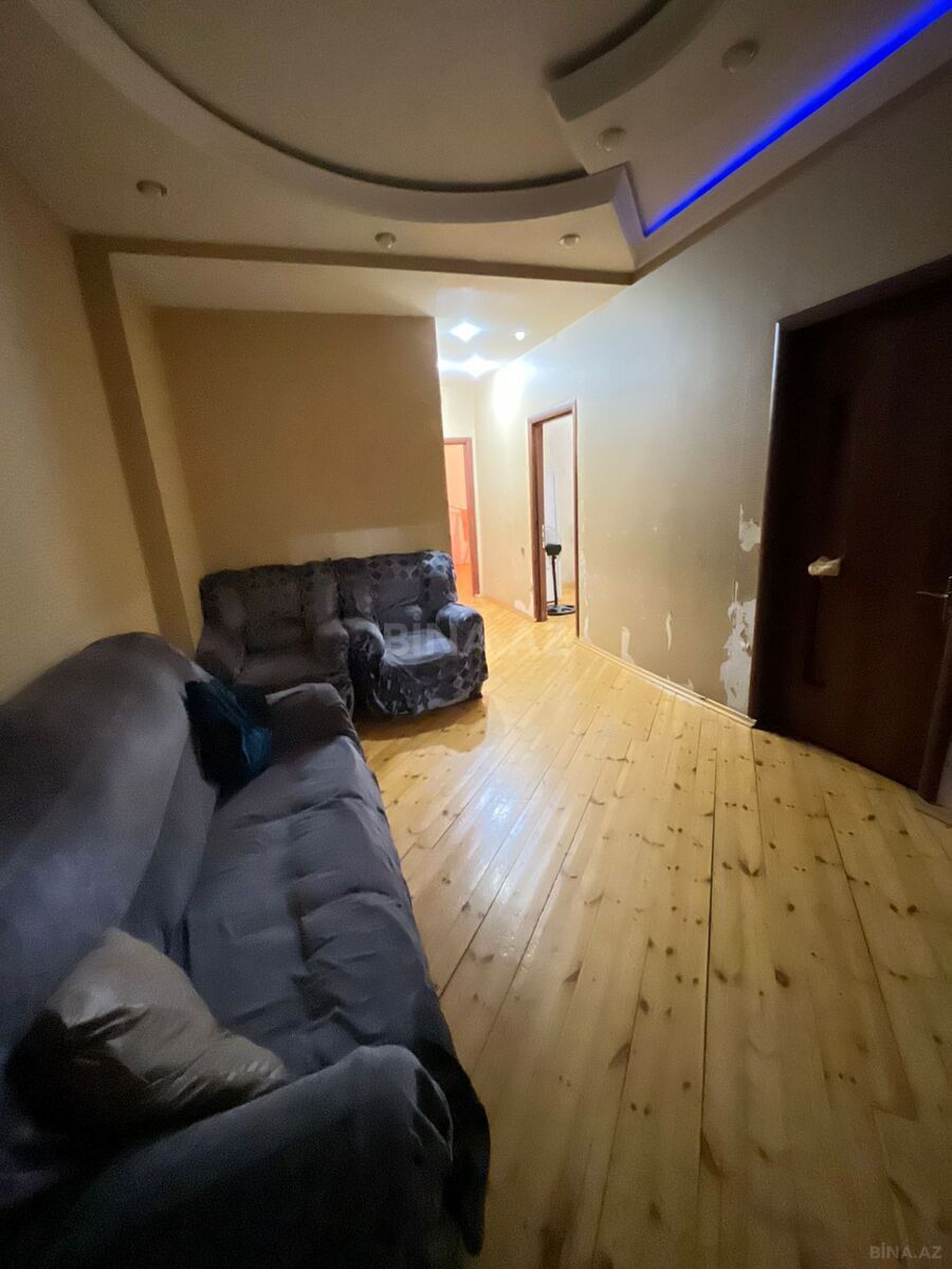 Kirayə verilir 3 otaqlı mənzil 109 m²