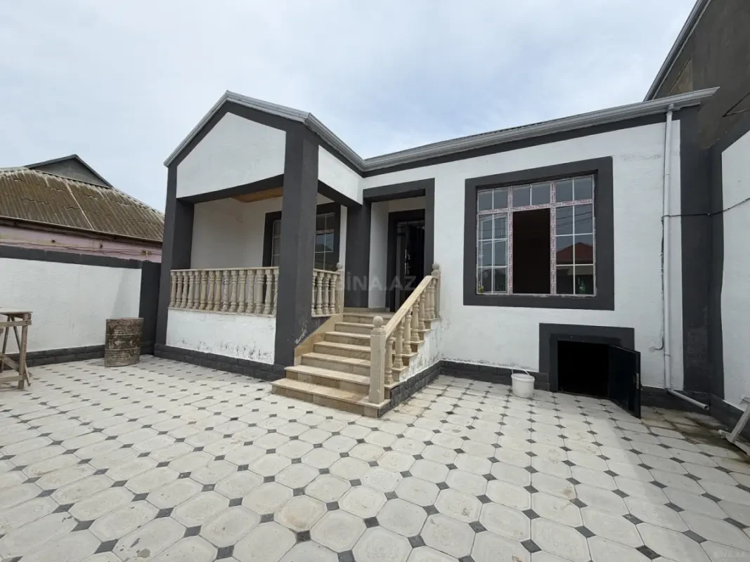 Satılır 3 otaqlı həyət evi 100 m²