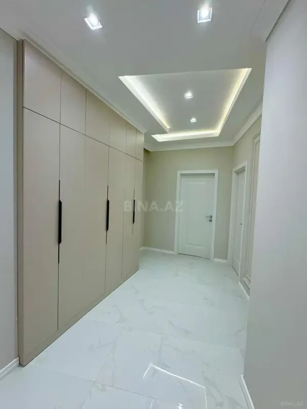 Kirayə verilir 3 otaqlı mənzil 110 m²