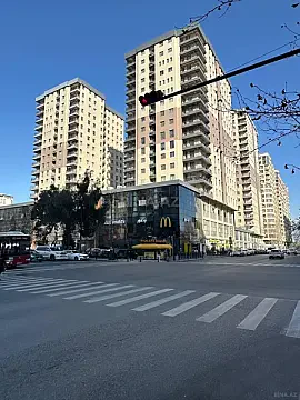 Satılır 3 otaqlı mənzil 128 m² — Bakı, Nəsimi 3 otaq 128.00 m²