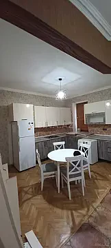 Kirayə verilir 3 otaqlı mənzil 75 m² — Bakı, Nərimanov 3 otaq 75.00 m²