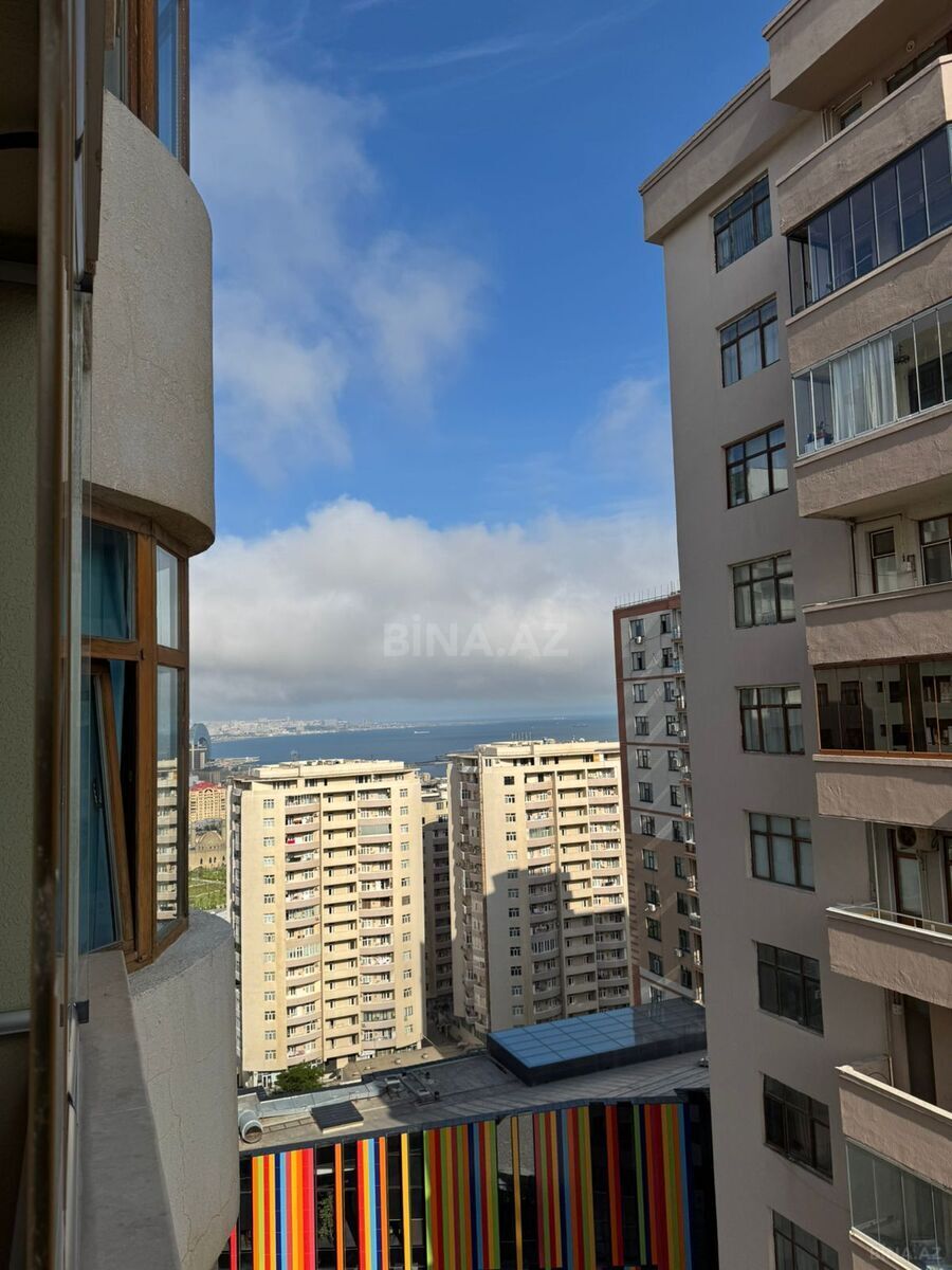 Kirayə verilir 3 otaqlı mənzil 110 m²