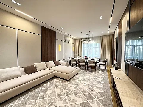 Kirayə verilir 3 otaqlı mənzil 195 m² — Bakı 3 otaq 195.00 m²