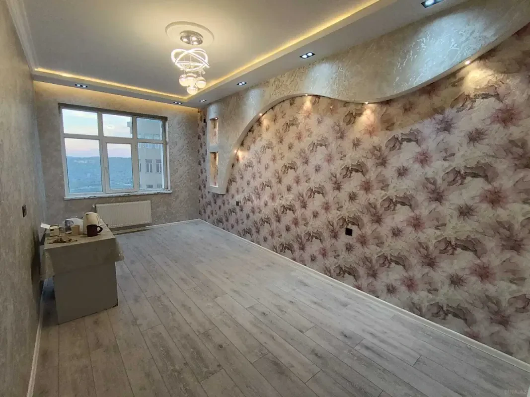 Satılır 2 otaqlı mənzil 60 m²