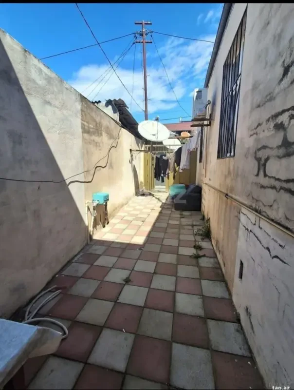 Satılır 2 otaqlı həyət evi 55 m²