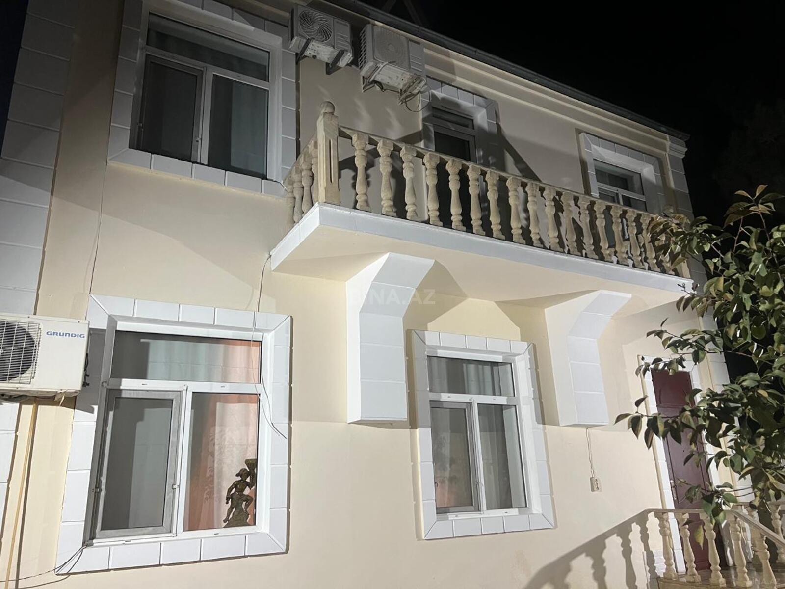 Kirayə verilir 5 otaqlı həyət evi 200 m²
