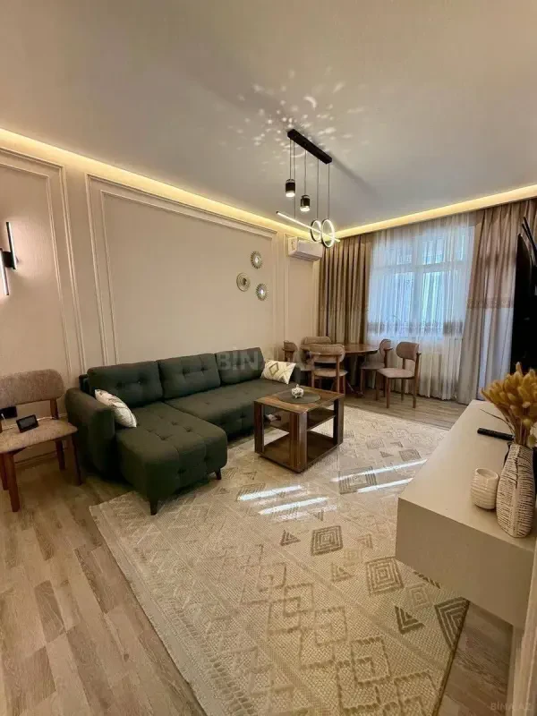 Satılır 2 otaqlı mənzil 55 m²