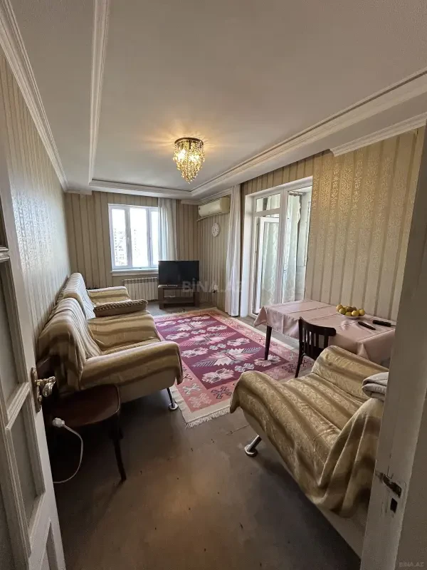 Satılır 2 otaqlı mənzil 58 m²