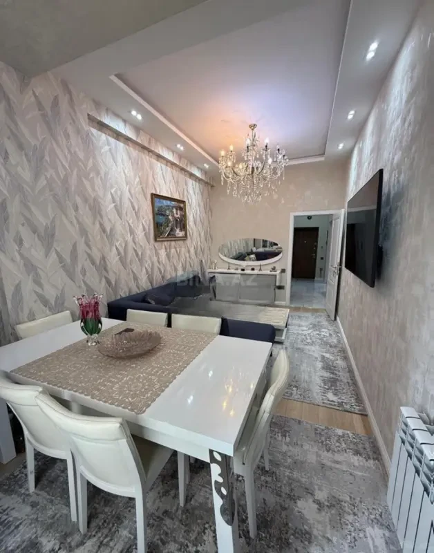 Satılır 2 otaqlı mənzil 65 m²