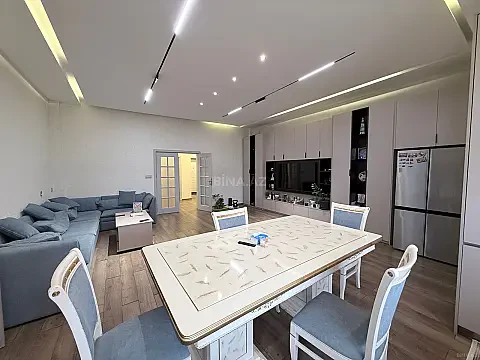 Kirayə verilir 4 otaqlı mənzil 175 m² — Bakı 4 otaq 175.00 m²