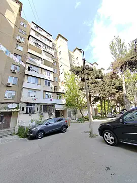 Satılır 4 otaqlı mənzil 120 m² — Bakı, Həzi Aslanov qəs. 4 otaq 120.00 m²