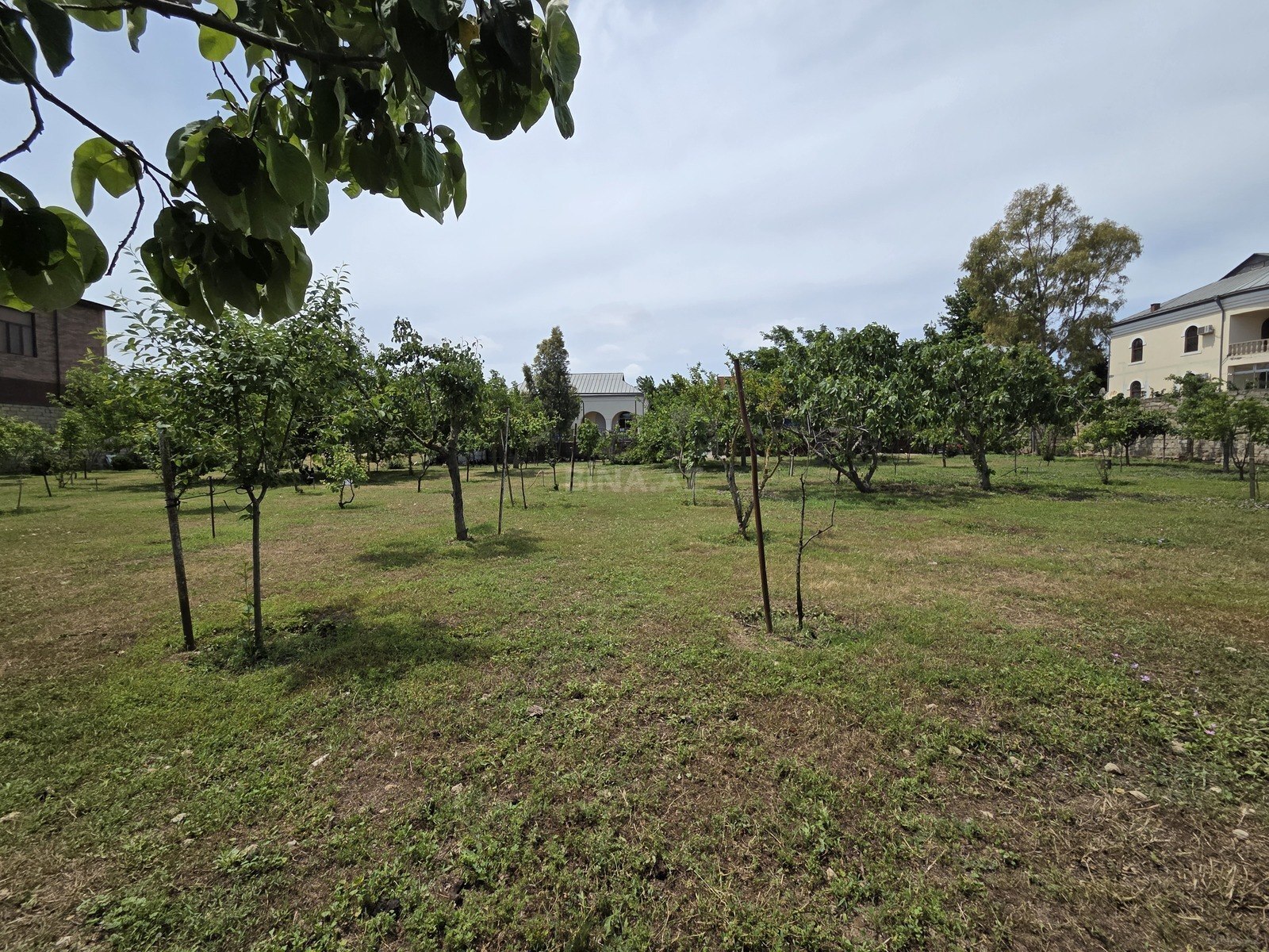 Satılır torpaq sahəsi 30 m²