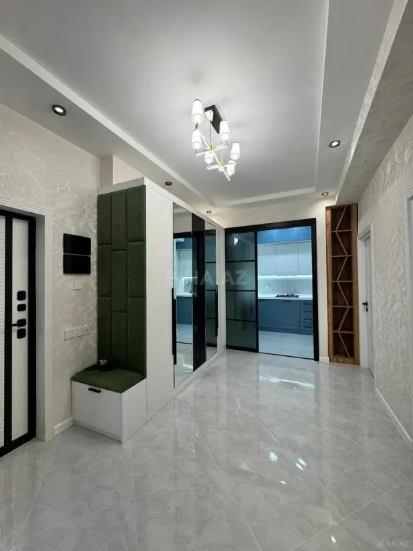 Satılır 3 otaqlı mənzil 92 m²