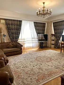Kirayə verilir 2 otaqlı mənzil 100 m² — Bakı 2 otaq 100.00 m²