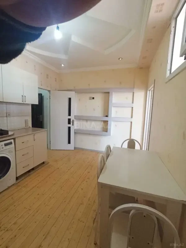 Kirayə verilir 2 otaqlı mənzil 41 m²