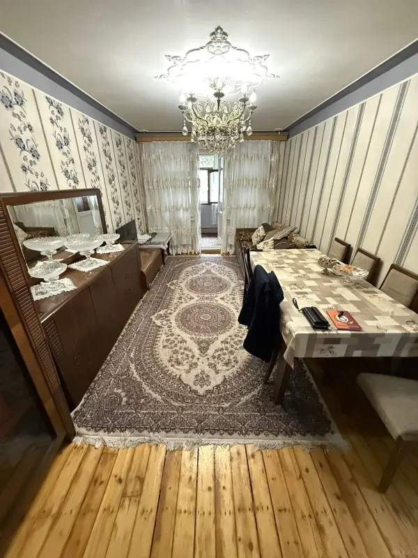 Satılır 3 otaqlı mənzil 75 m²