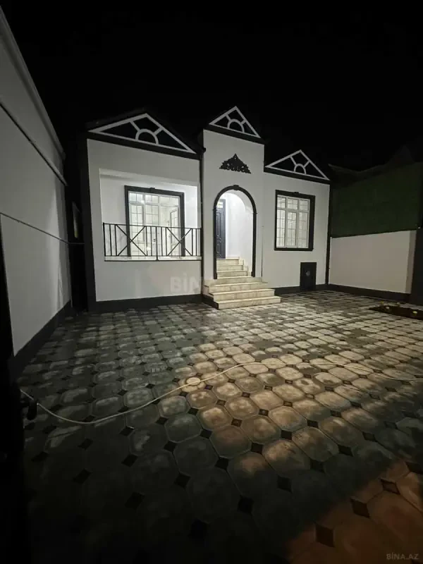 Satılır 4 otaqlı həyət evi 125 m²