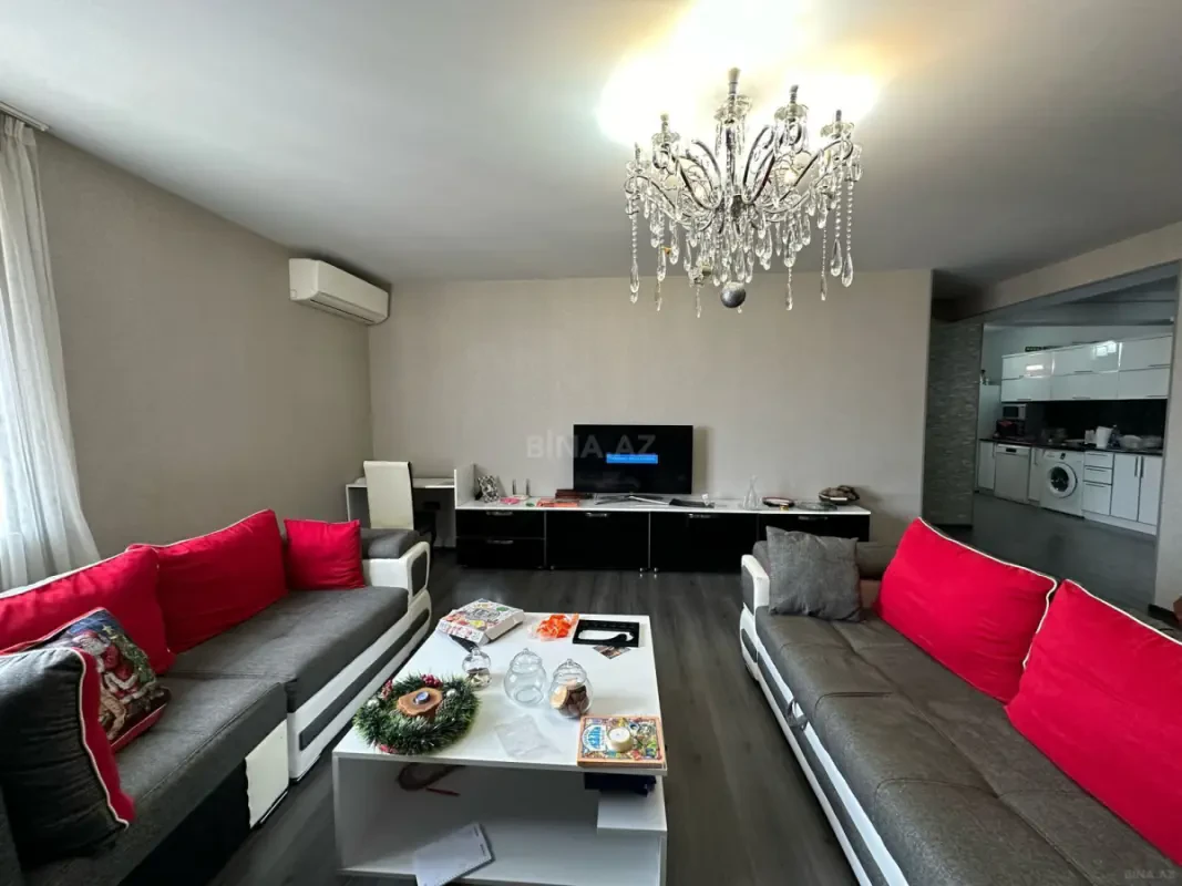 Kirayə verilir 3 otaqlı mənzil 100 m²