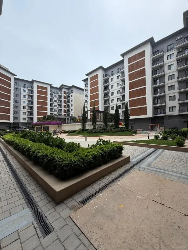 Kirayə verilir 3 otaqlı mənzil 110 m²