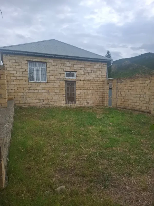 Satılır 3 otaqlı həyət evi 70 m²