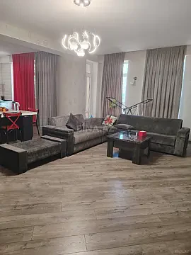 Satılır 3 otaqlı mənzil 153 m² — Bakı 3 otaq 153.00 m²