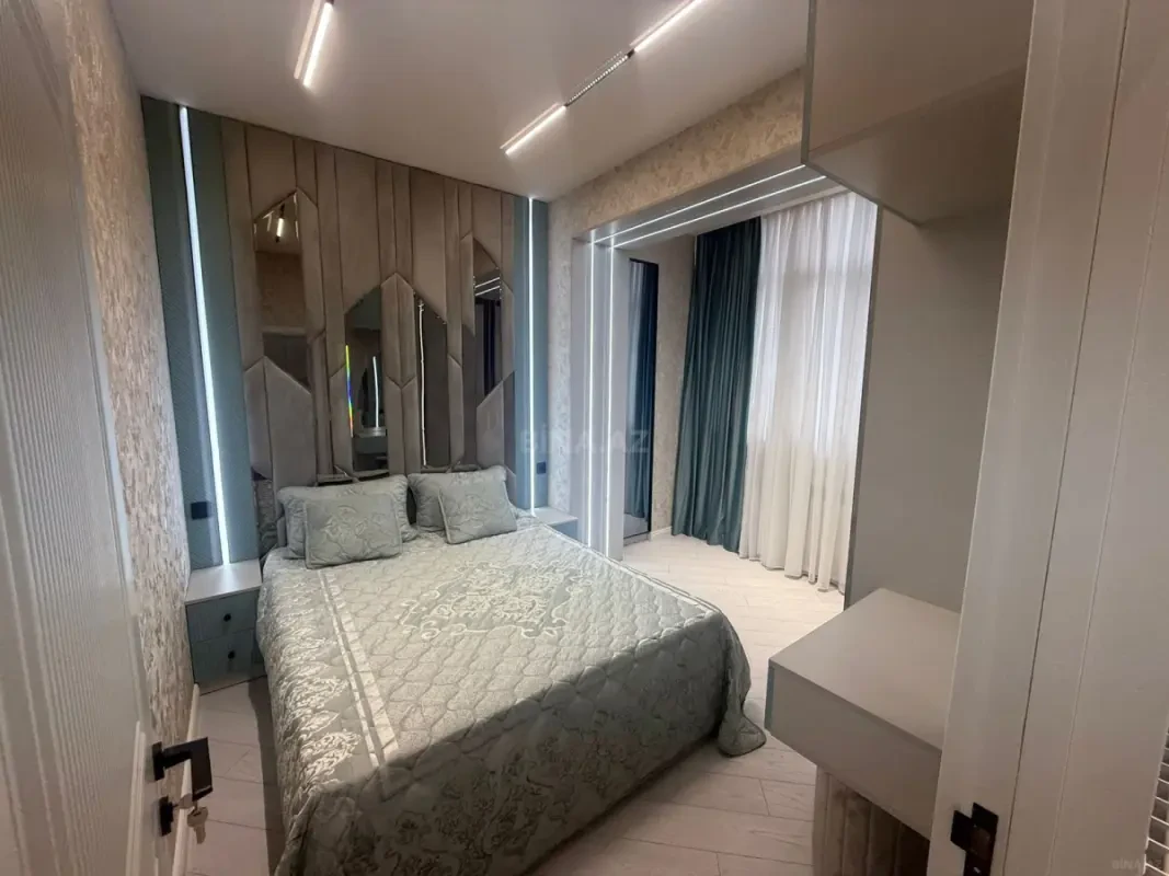 Satılır 2 otaqlı mənzil 52 m²