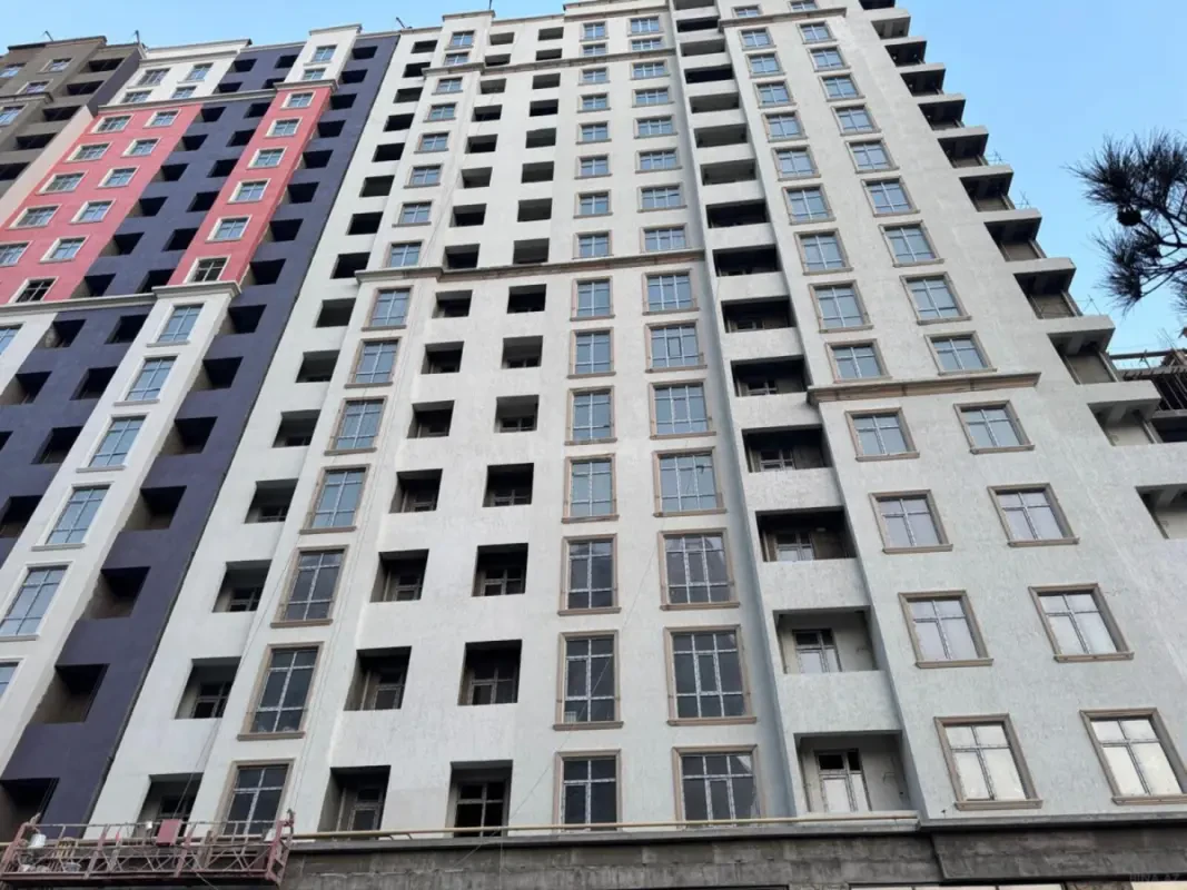 Satılır 2 otaqlı mənzil 63 m²