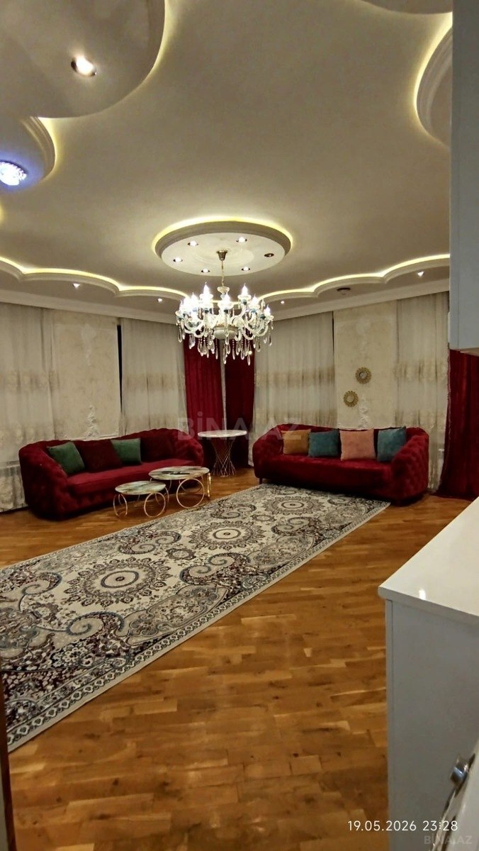 Kirayə verilir 2 otaqlı mənzil 80 m²