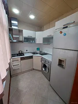 Kirayə verilir 2 otaqlı mənzil 50 m² — Bakı, Memar Əcəmi yanı 2 otaq 50.00 m²