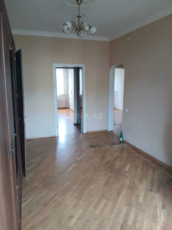 Kirayə verilir 3 otaqlı mənzil 65 m²