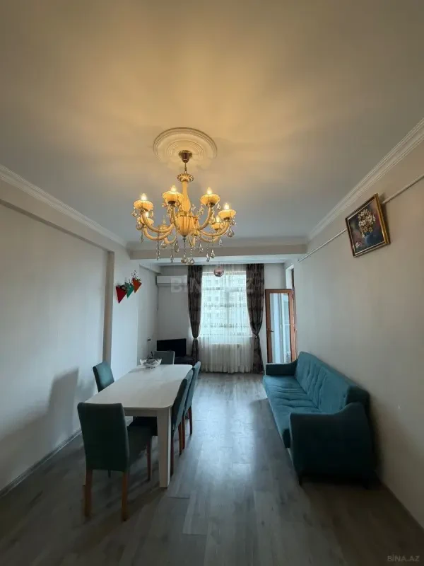 Satılır 2 otaqlı mənzil 65 m²