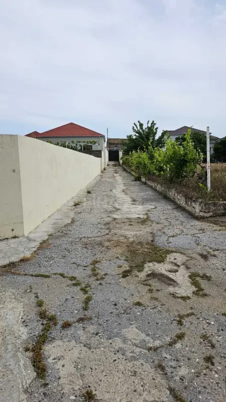 Satılır həyət evi 500 m²
