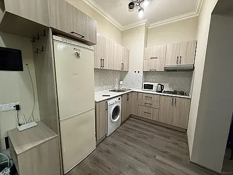 Satılır 2 otaqlı mənzil 46 m² — Bakı 2 otaq 46.00 m²