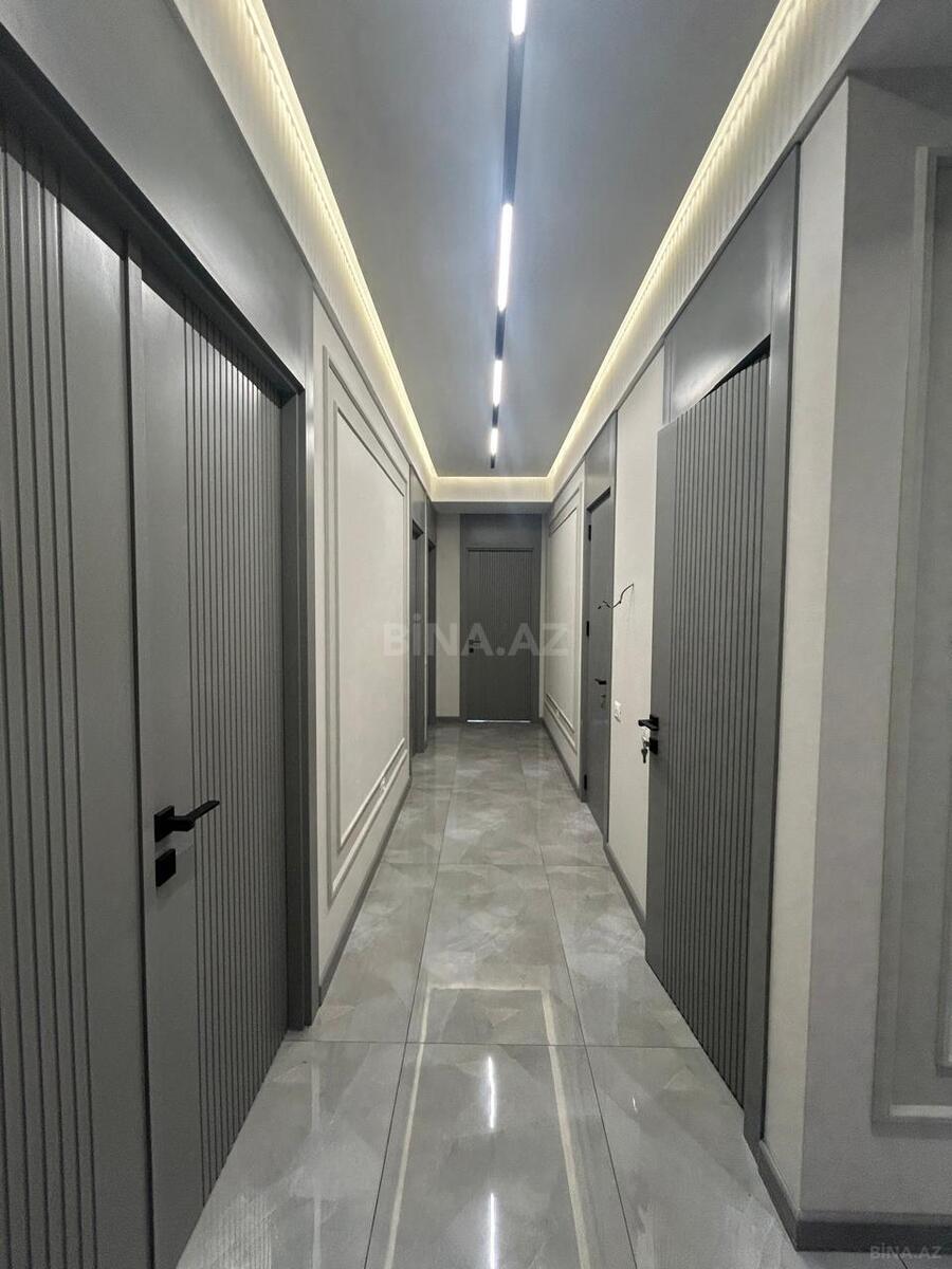Satılır 3 otaqlı mənzil 98 m²