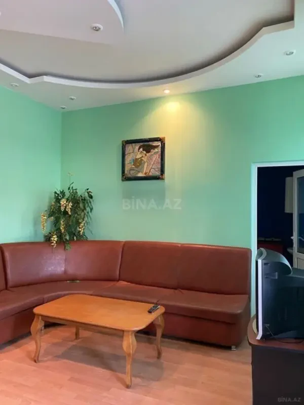 Kirayə verilir obyekt 65 m²
