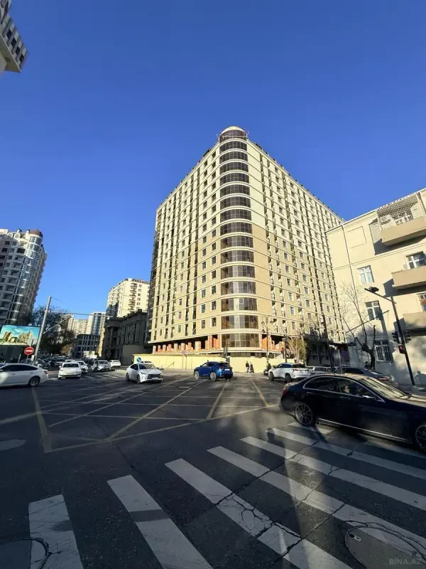 Satılır 1 otaqlı mənzil 65 m²