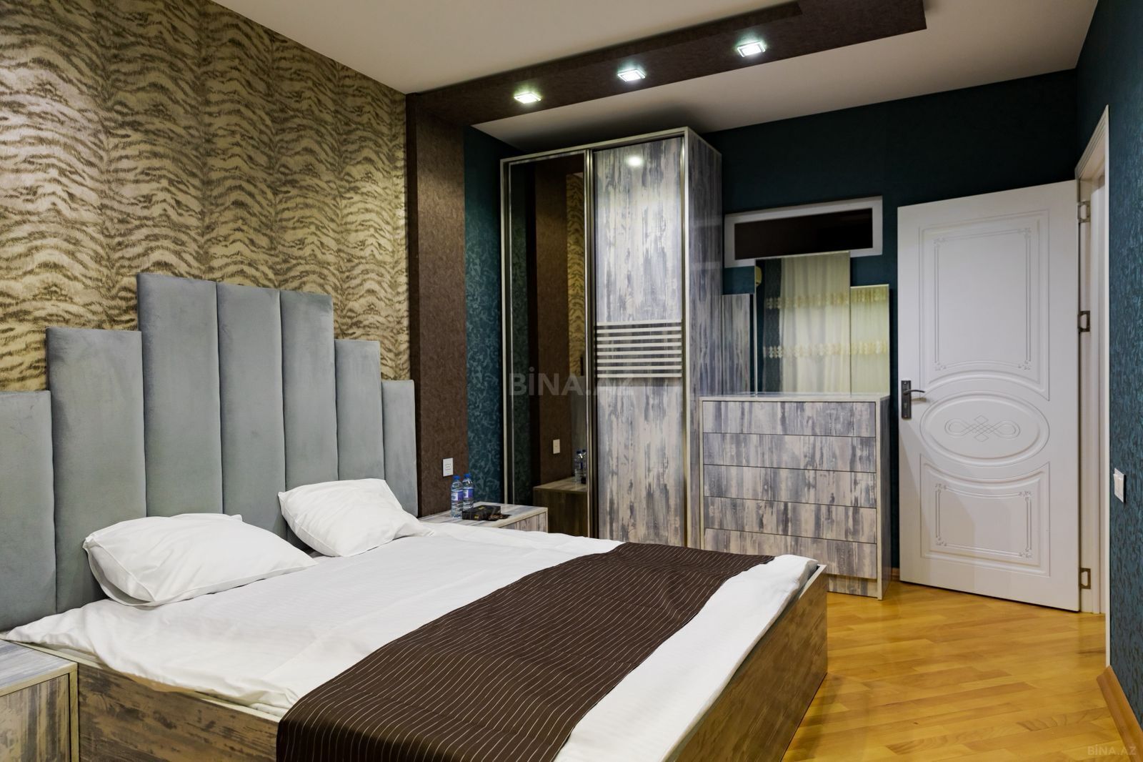 Kirayə verilir 4 otaqlı mənzil 100 m²