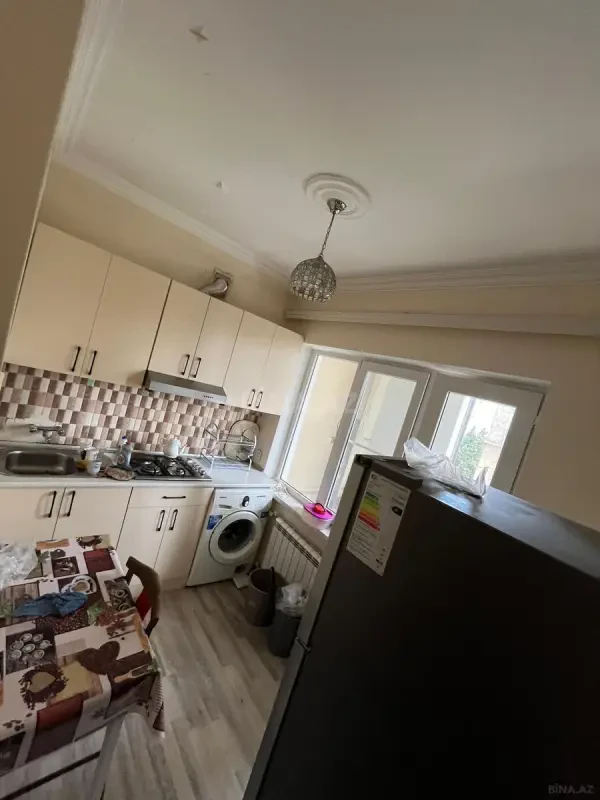 Kirayə verilir 1 otaqlı mənzil 43 m²