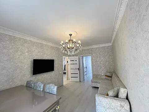 Kirayə verilir 3 otaqlı mənzil 70 m² — Bakı 3 otaq 70.00 m²