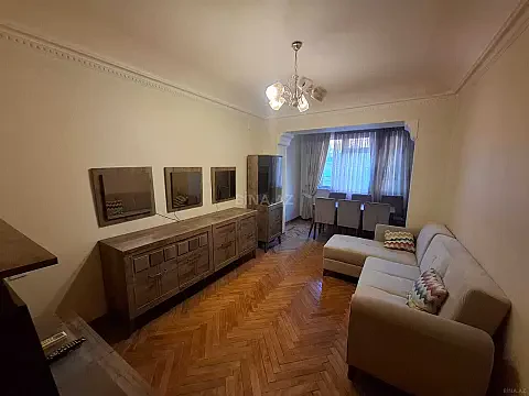Satılır 3 otaqlı mənzil 75 m² — Bakı, Nizami 3 otaq 75.00 m²