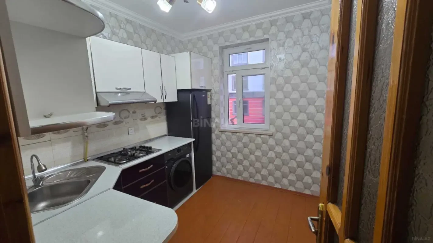 Kirayə verilir 3 otaqlı mənzil 65 m²