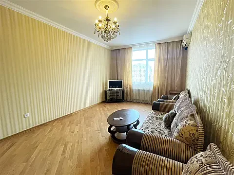 Kirayə verilir 2 otaqlı mənzil 85 m² — Bakı, İnşaatçılar 2 otaq 85.00 m²